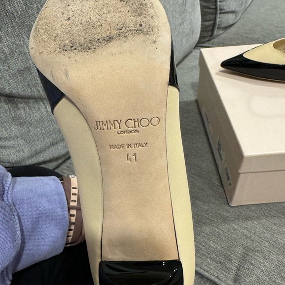 Jimmy Choo cream and patent leather heels size 41 - Picture 7 of 10